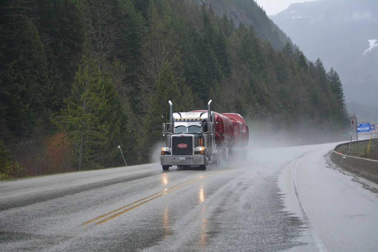 truck, lorry, tanker, vehicle, transportation, highway, driving, travel, delivery, highway truck, cartage, haulage, wheels, traffic, transport, gray truck, truck, truck, truck, truck, truck, highway truck, highway truck, cartage, haulage, haulage, haulage